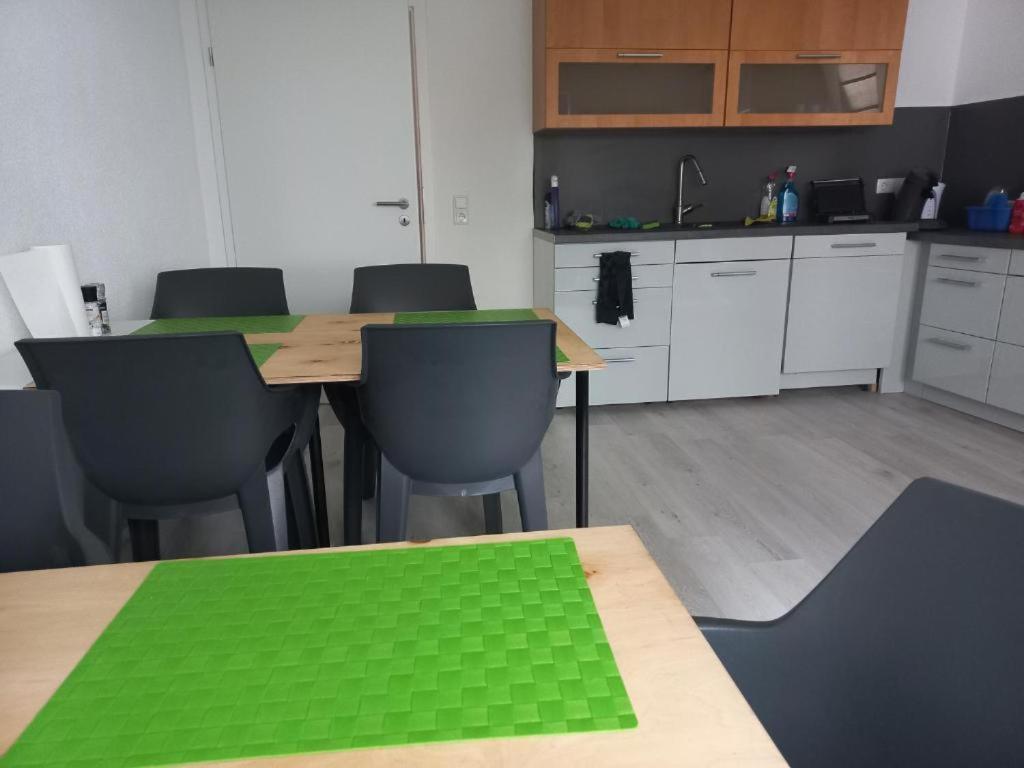 Hoteliving Am Bahnhof Pohlheim Экстерьер фото